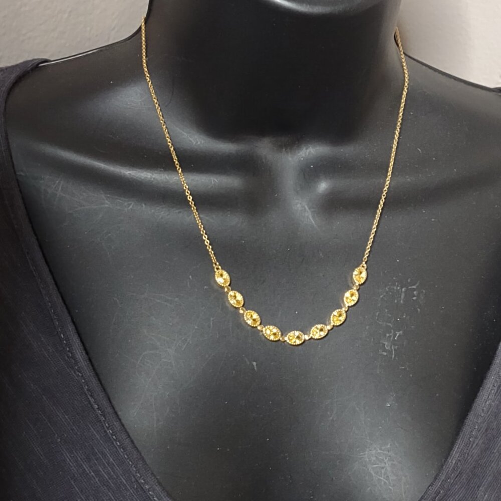 18 Inch Gold Tone And Yellow Glass Necklace